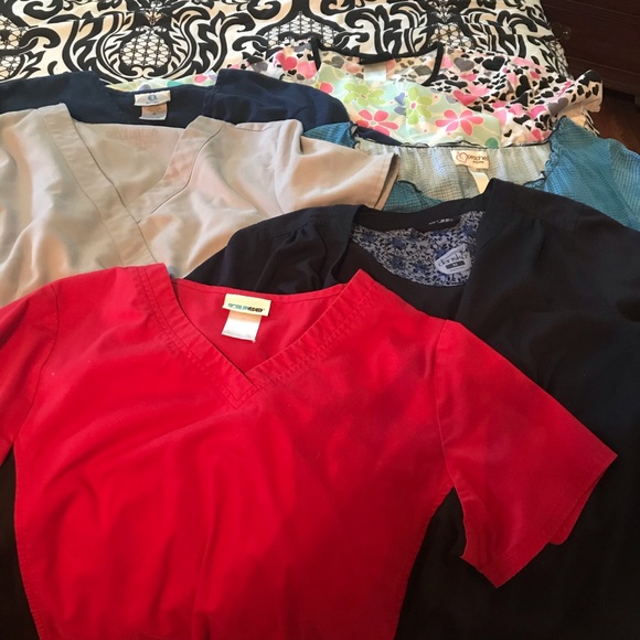 Scrub tops and pants SOLD - Picture 1 of 2